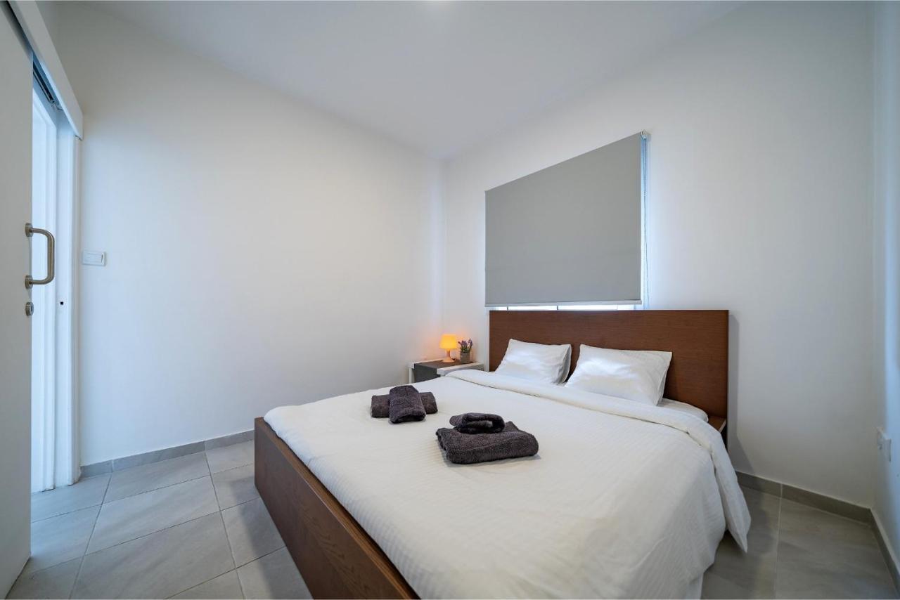 Home Of Comfort Mackenzie Larnaca Exterior foto